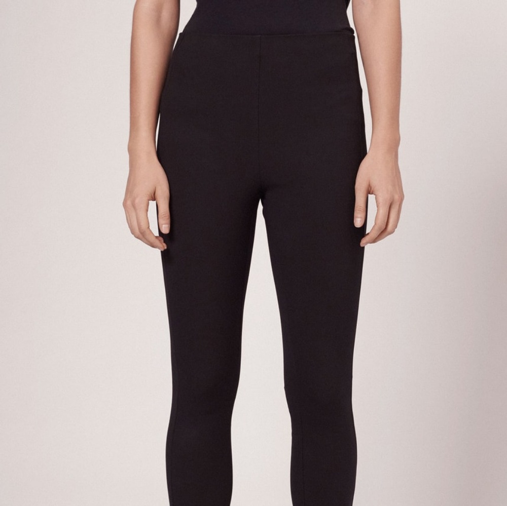 RB Simone Pant